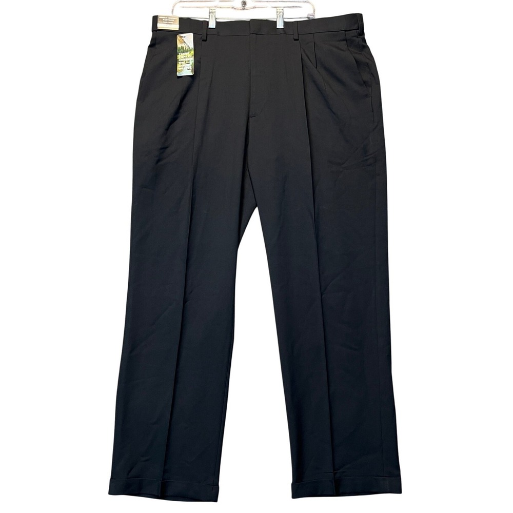 Haggar Premium Comfort Dress Pant Mens 40x32 Black Pleated Straight Leg Classic